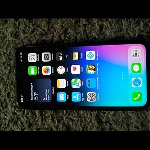 IPHONE 11 64 GB, UNLOCKED